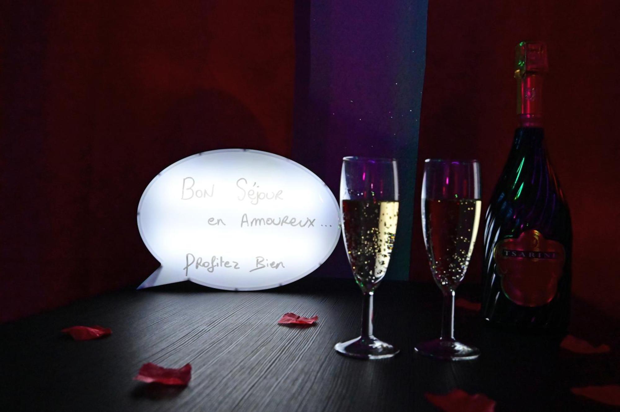 Love Room A Deux Pas De L'Ocean Avec Hammam, Sauna Et Bain A 2 :-) บิสการ์รอส ภายนอก รูปภาพ