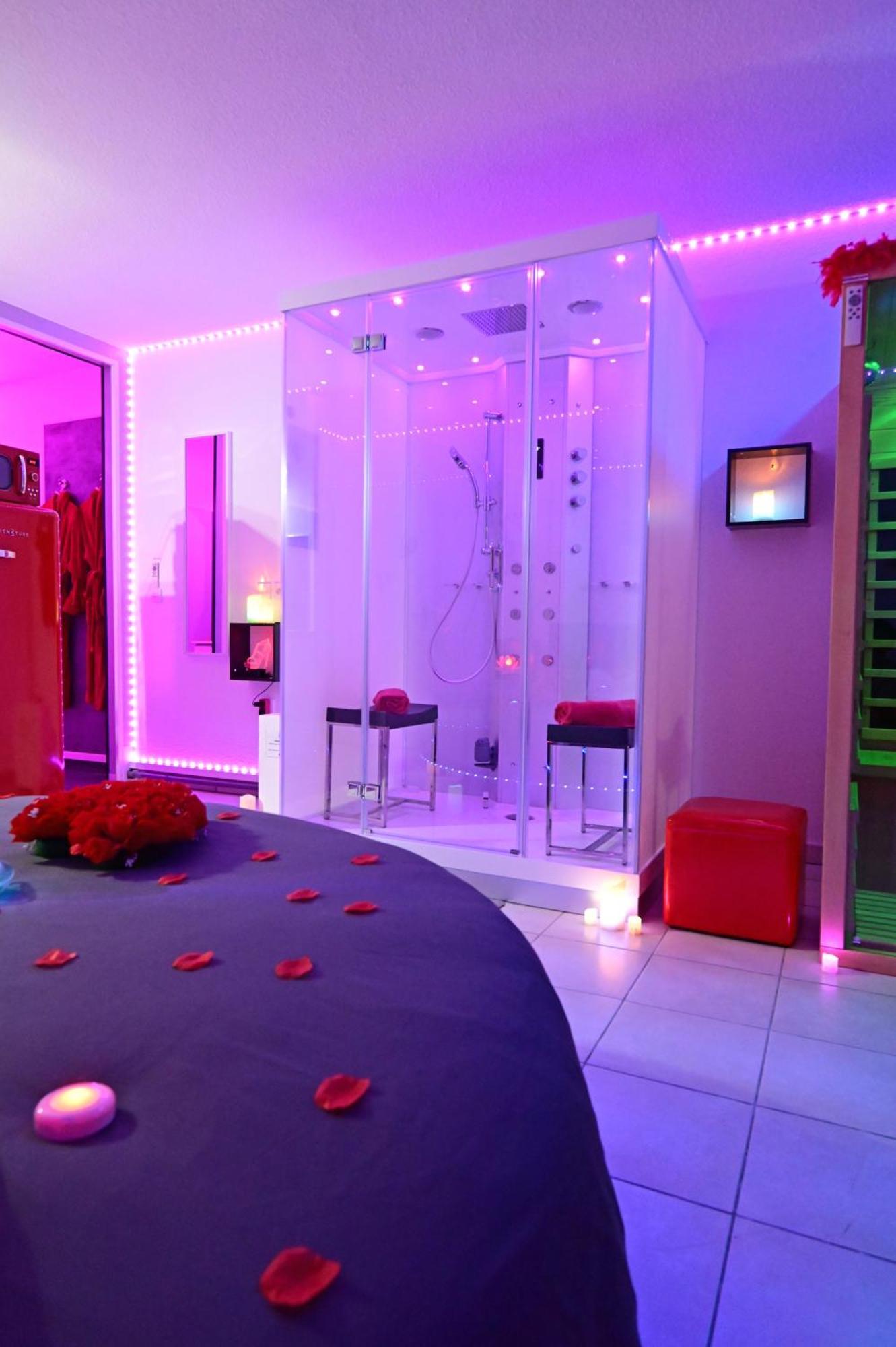 Love Room A Deux Pas De L'Ocean Avec Hammam, Sauna Et Bain A 2 :-) บิสการ์รอส ภายนอก รูปภาพ