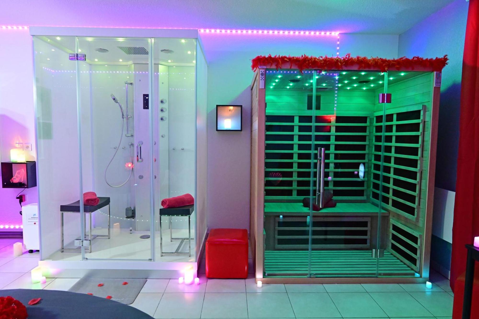 Love Room A Deux Pas De L'Ocean Avec Hammam, Sauna Et Bain A 2 :-) บิสการ์รอส ภายนอก รูปภาพ